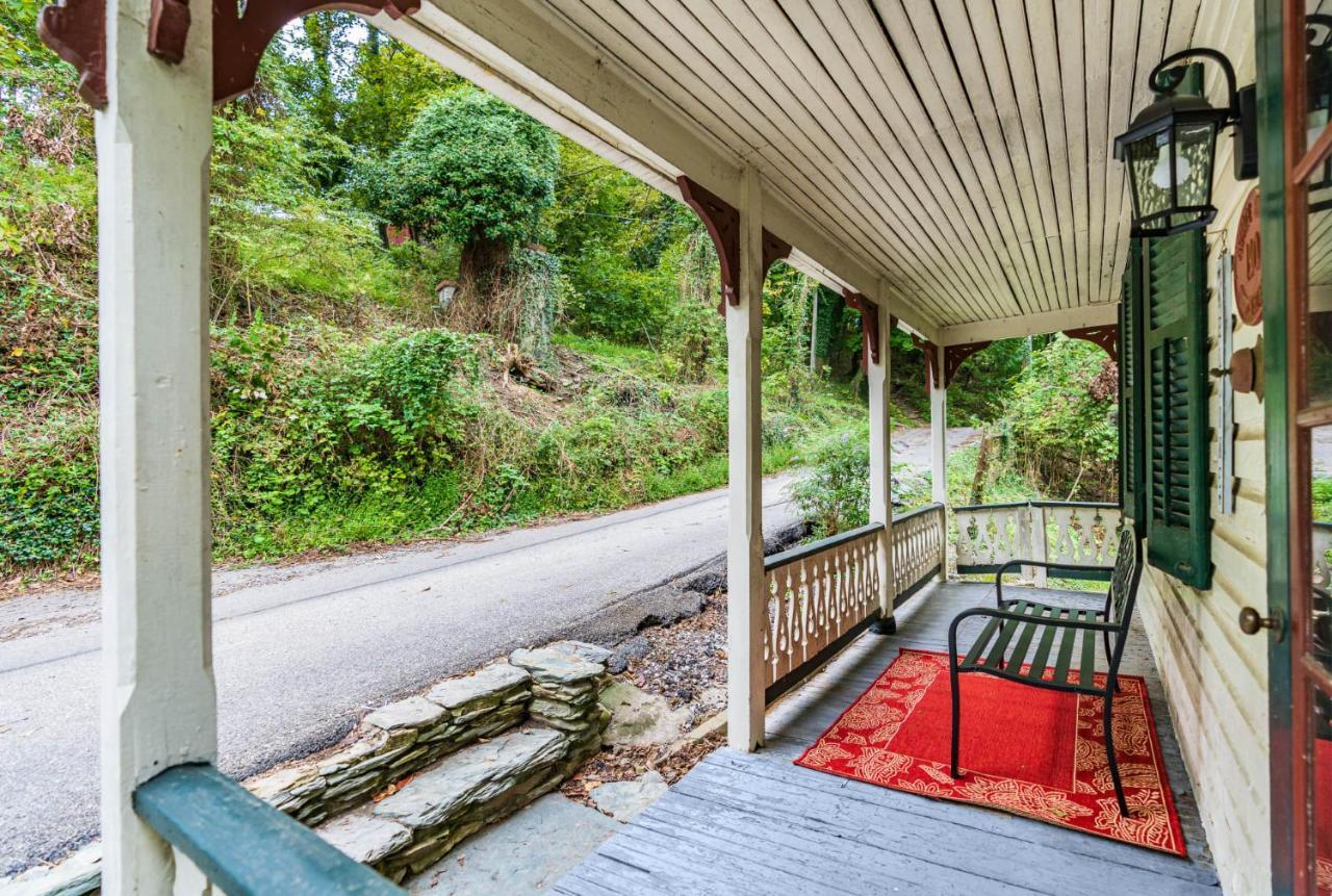 Enchanting Cottage, Walk To Downtown ハーパーズ・フェリー エクステリア 写真
